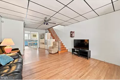 832 Tasker Street, Philadelphia, PA 19148 - Photo 3