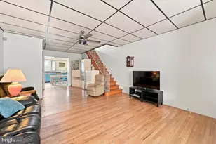 832 Tasker St, Philadelphia, PA 19148 - Photo 3