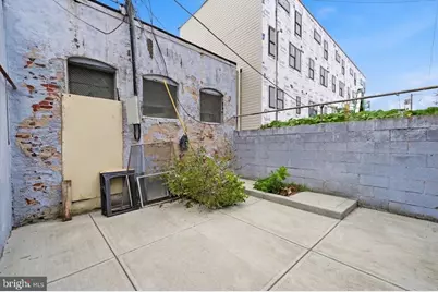 832 Tasker Street, Philadelphia, PA 19148 - Photo 15