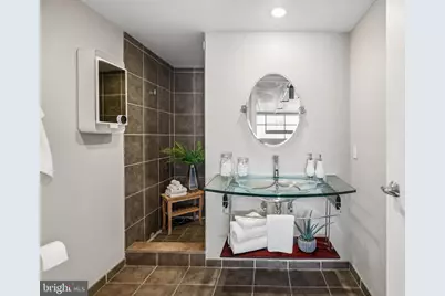 1352 South Street #400, Philadelphia, PA 19147 - Photo 19