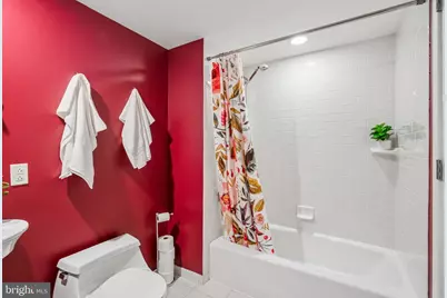 1352 South Street #400, Philadelphia, PA 19147 - Photo 25