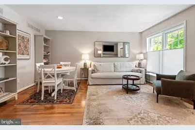14 Newton Street #F27, Philadelphia, PA 19118 - Photo 5