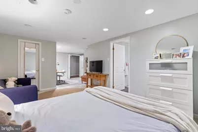 14 Newton Street #F27, Philadelphia, PA 19118 - Photo 19