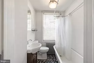 1101 Crease St, Philadelphia, PA 19125 - Photo 19