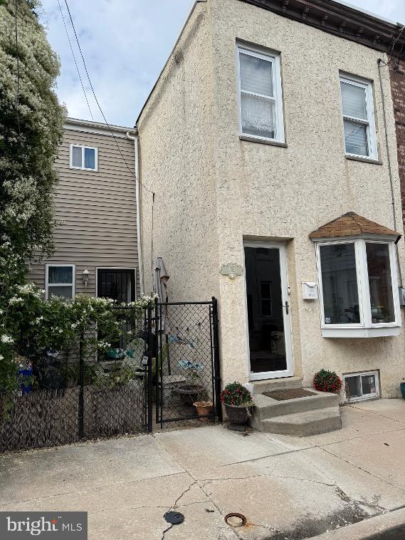 419 E Flora St, Philadelphia, PA 19125 - MLS PAPH2672098 - Coldwell Banker