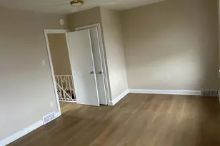 6635 Horrocks St, Philadelphia, PA 19149 - Photo 9