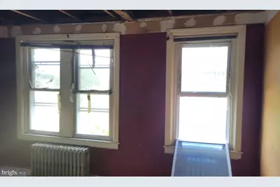 2715 W Westmoreland Street, Philadelphia, PA 19129 - Photo 3