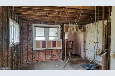 2715 W Westmoreland Street, Philadelphia, PA 19129 - Photo 9
