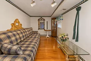 7402 Dicks Ave, Philadelphia, PA 19153 - Photo 9