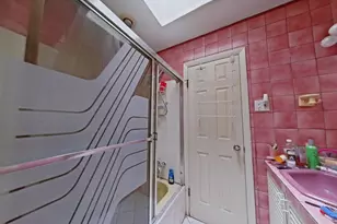 7402 Dicks Ave, Philadelphia, PA 19153 - Photo 19