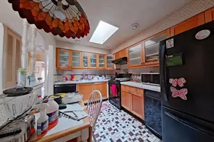 7402 Dicks Ave, Philadelphia, PA 19153 - Photo 13
