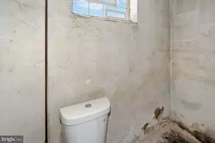 1141 Faunce St, Philadelphia, PA 19111 - Photo 43