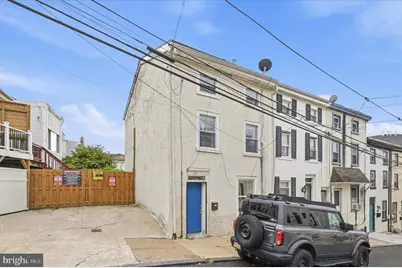 195 Conarroe Street, Philadelphia, PA 19127 - Photo 1