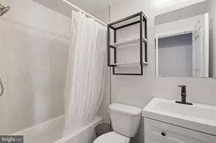 1418 Christian St, Philadelphia, PA 19146 - Photo 19