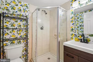 223 Grape St, Philadelphia, PA 19128 - Photo 9