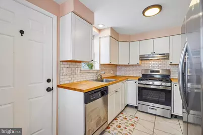 223 Grape Street, Philadelphia, PA 19128 - Photo 11