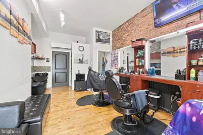 219 W Girard Avenue, Philadelphia, PA 19123 - Photo 3