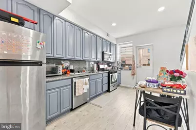 219 W Girard Avenue, Philadelphia, PA 19123 - Photo 11