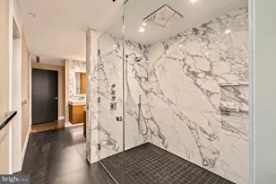 2100 Hamilton St, Philadelphia, PA 19130 - Photo 33