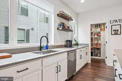 3007 Sunrise Walk, Philadelphia, PA 19125 - Photo 7