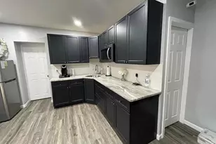 743 N 44th St, Philadelphia, PA 19104 - Photo 17