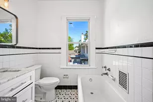 6604 N 13th St, Philadelphia, PA 19126 - Photo 23