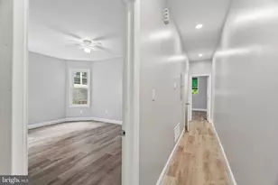 439 E Washington Ln, Philadelphia, PA 19144 - Photo 15