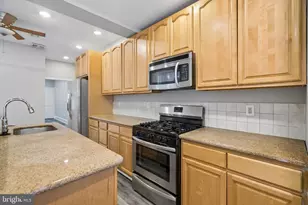 6033 W Oxford St, Philadelphia, PA 19151 - Photo 3