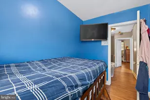 4646 Shelbourne St, Philadelphia, PA 19124 - Photo 11