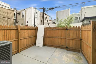 1905 E Harold Street, Philadelphia, PA 19125 - Photo 5