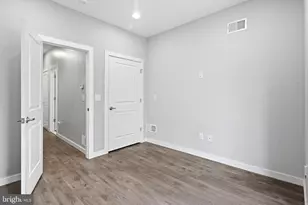 1905 E Harold St, Philadelphia, PA 19125 - Photo 9