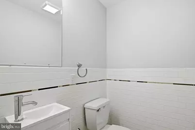 1905 E Harold Street, Philadelphia, PA 19125 - Photo 17