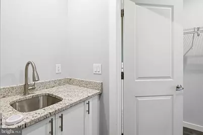 1905 E Harold Street, Philadelphia, PA 19125 - Photo 11