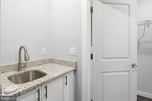 1905 E Harold St, Philadelphia, PA 19125 - Photo 11