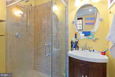 928 Irving Street, Philadelphia, PA 19107 - Photo 17