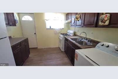 2022 N Lawrence Street, Philadelphia, PA 19122 - Photo 5