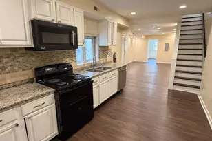 2003 S 7th St, Philadelphia, PA 19148 - Photo 9