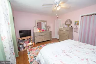 7908 Leonard St, Philadelphia, PA 19152 - Photo 27