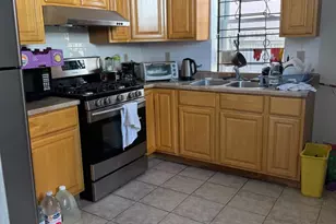 332 N 10th St, Philadelphia, PA 19107 - Photo 7