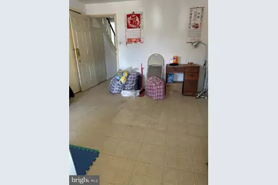 332 N 10th Street, Philadelphia, PA 19107 - Photo 9