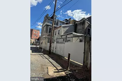 332 N 10th Street, Philadelphia, PA 19107 - Photo 3
