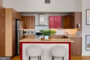 314 N 12th St, Philadelphia, PA 19107 - Photo 13