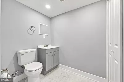 522 Pierce Street, Philadelphia, PA 19148 - Photo 17