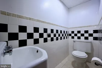 1616 Longshore Avenue, Philadelphia, PA 19149 - Photo 19