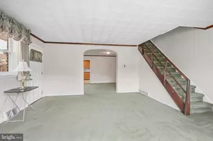 726 Ripley Pl, Philadelphia, PA 19111 - Photo 7