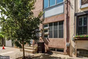 1932 E Arizona St, Philadelphia, PA 19125 - Photo 3