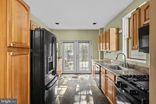 1932 E Arizona St, Philadelphia, PA 19125 - Photo 13