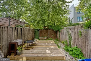 1932 E Arizona St, Philadelphia, PA 19125 - Photo 17