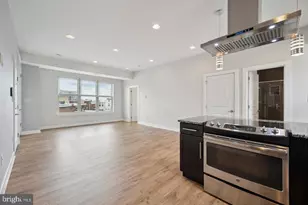 714 N Chadwick St, Philadelphia, PA 19130 - Photo 5
