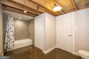 2135 E Susquehanna Ave, Philadelphia, PA 19125 - Photo 15